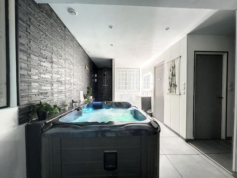 Dream Loft Jacuzzi - Sauna Brest Eksteriør billede